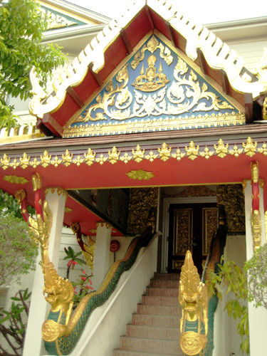 Thai Buddhist temple visit